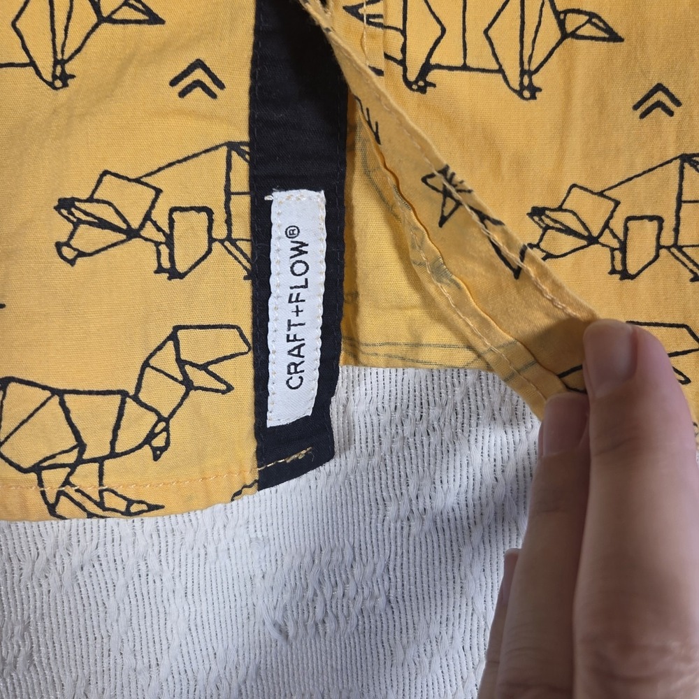 Craft+Flow Origami Dinosaur Shirt Kids 4-5 Mustard Yellow Short Sleeve Button Up - Picture 2 of 8